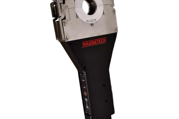 Magnatech weld head with collets for orbital welding
