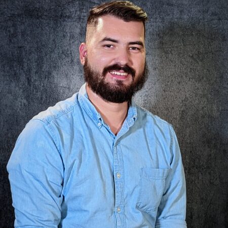 Steven Derevencha
